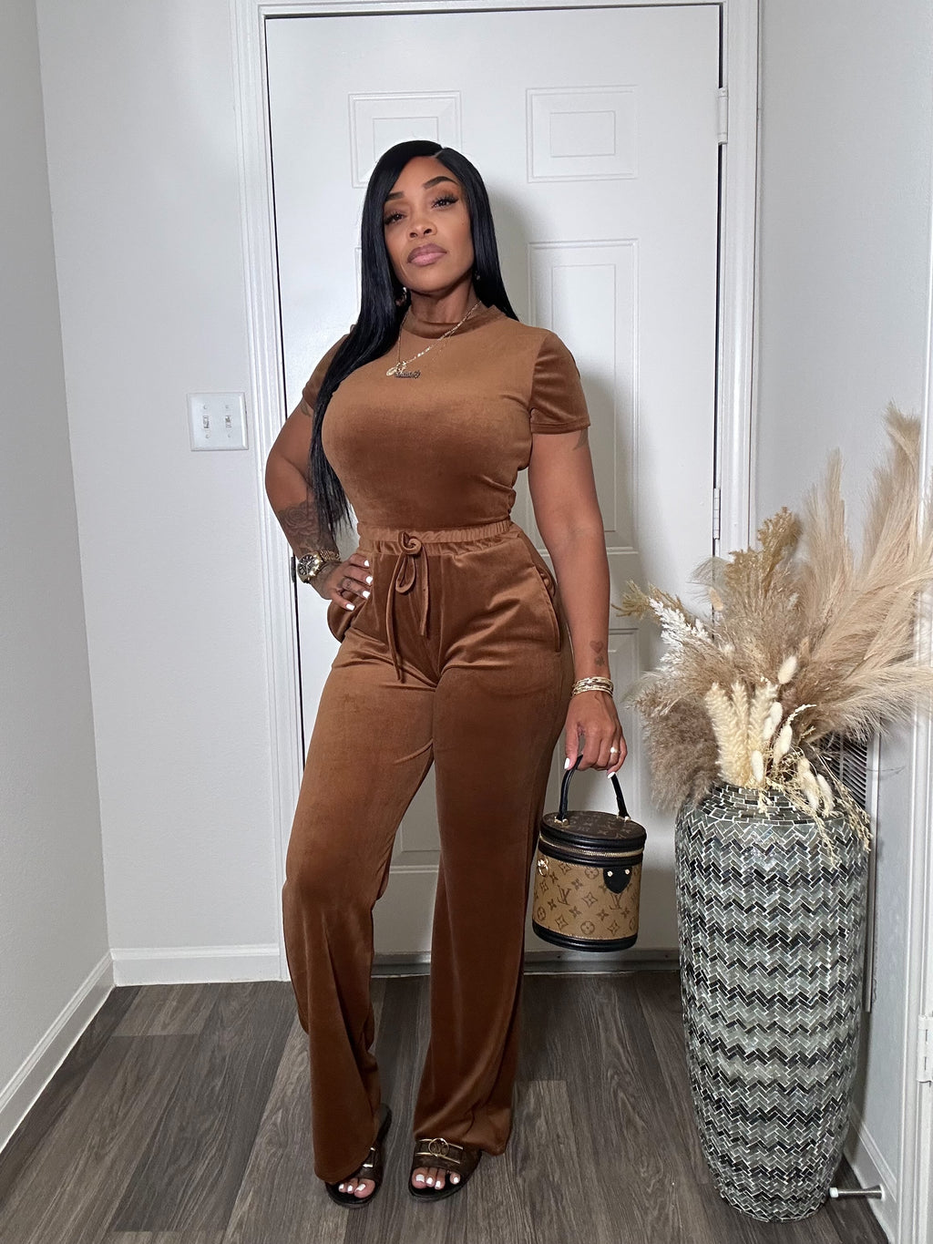 VELOUR 2-PC PANTS SET