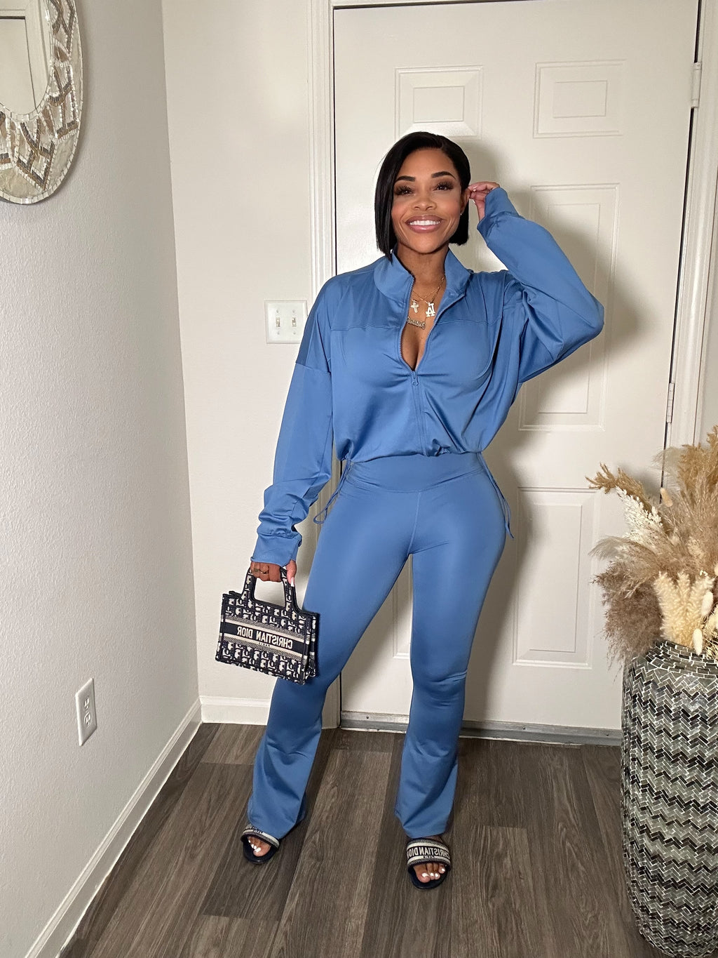 LULUE WHO ACTIVE SET