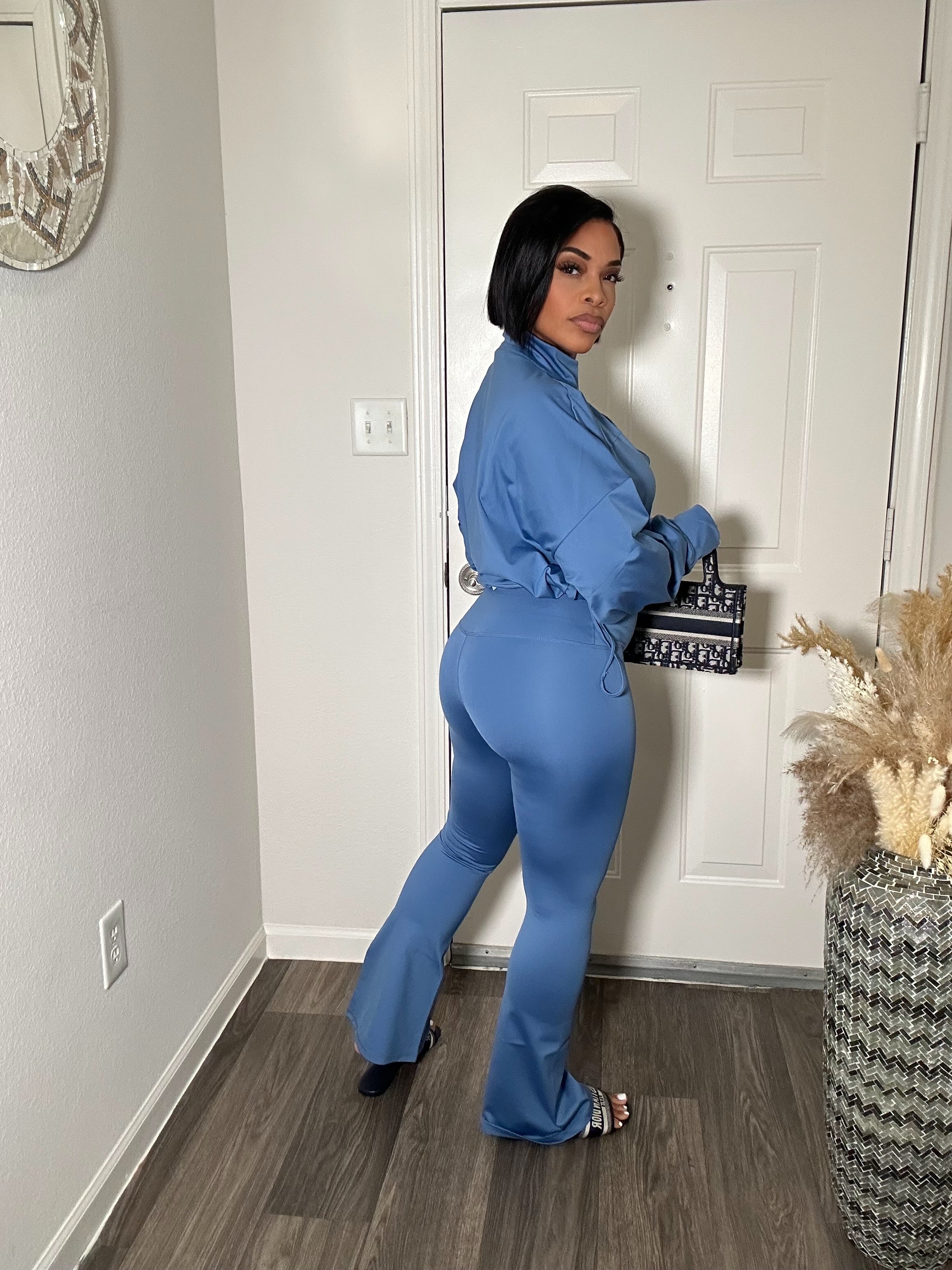 LULUE WHO ACTIVE SET